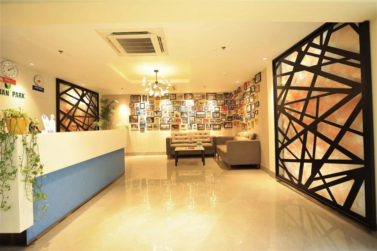 Hotel Crystal Urban Park Bhubaneswar Esterno foto